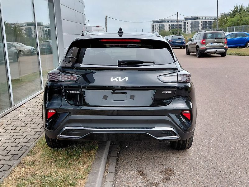 Kia XCeed GT-LINE 1,6 T-GDi GPF 7DCT 110 - fotka 7 z 12