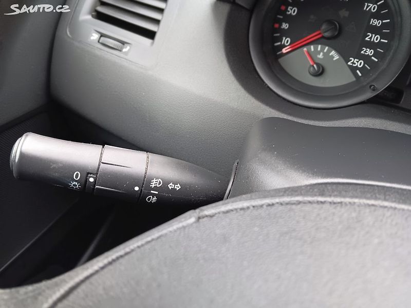 Renault Mégane 1.4 72kW - fotka 16 z 25