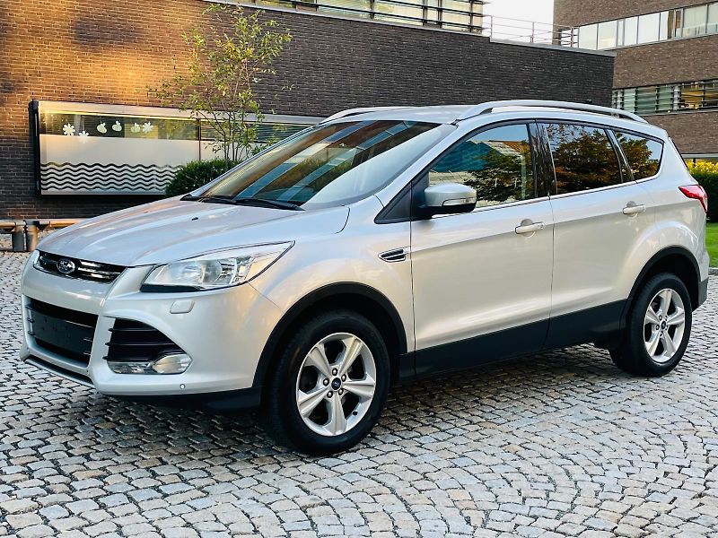 Ford Kuga 2.0TDCi MANUÁL TAŽNÉ SERVISKA - fotka 4 z 51