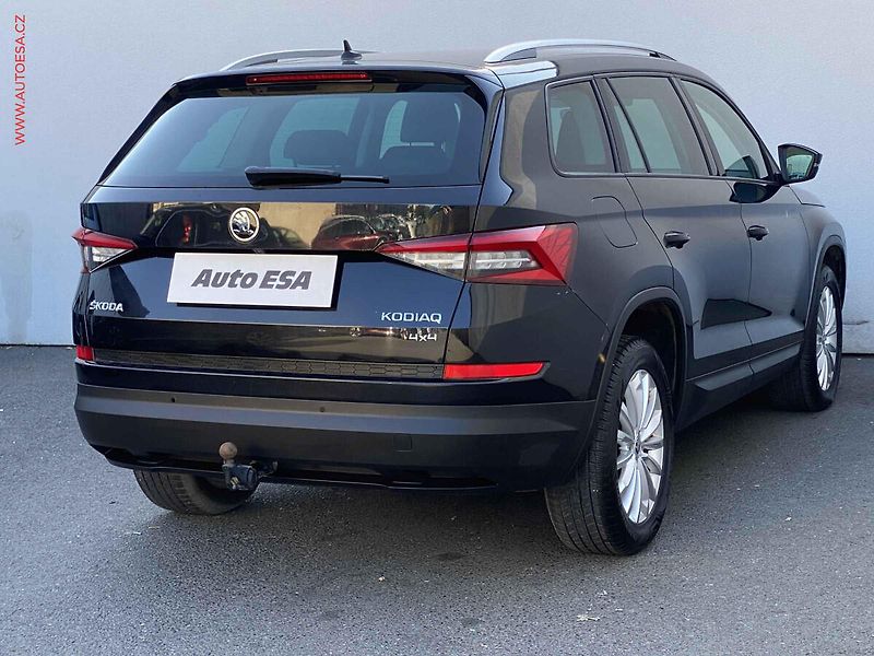 Škoda Kodiaq (2019) 2.0 TDi 4x4, DSG, kůže, LED - fotka 4 z 19