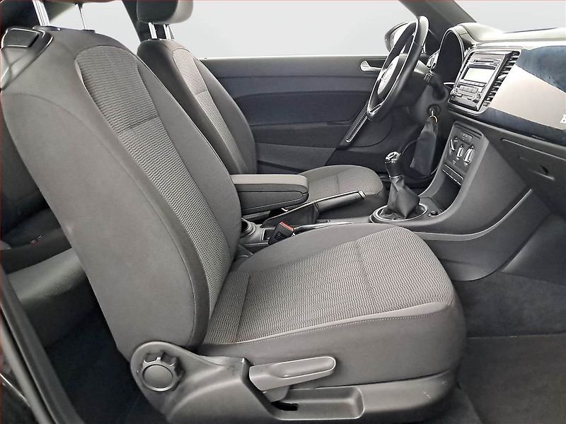 Volkswagen Beetle (2013) 1.2 TSI, Tempomat - fotka 9 z 14