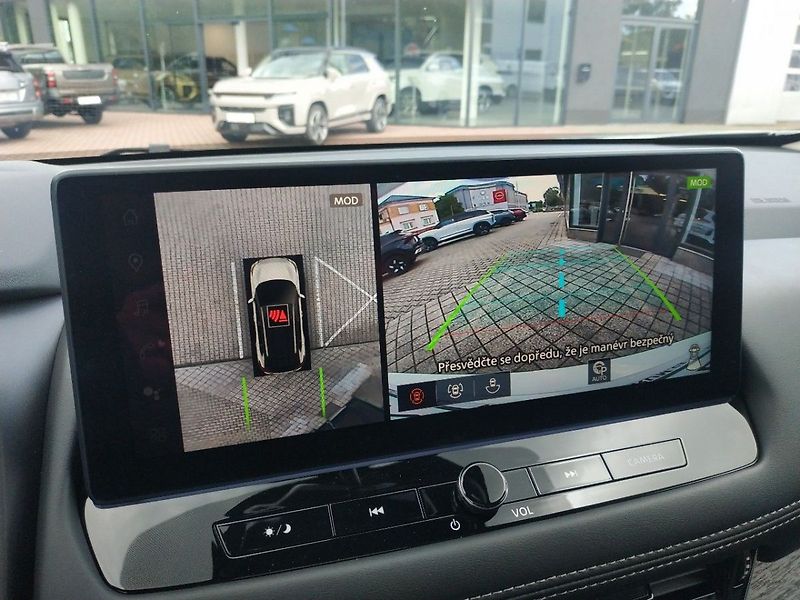 Nissan X-Trail E-POWER e-4ORCE TEKNA SKLADEM - fotka 24 z 31