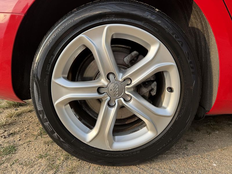 Audi A5 (2014) 2.0 TDI 130kW quattro S line - fotka 25 z 26