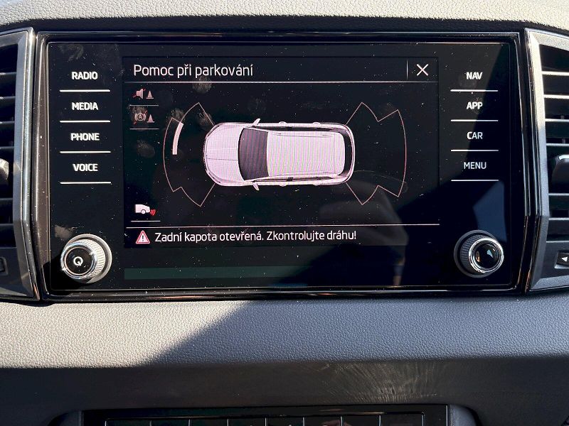 Škoda Karoq (2026) DSG 1.5 TSI / 110kW / SELECTIO - fotka 27 z 29