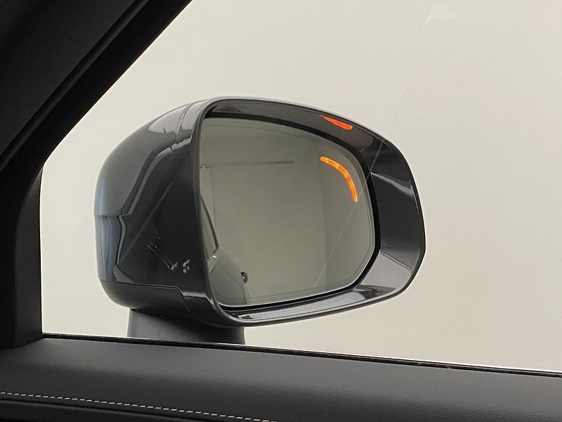 Volvo XC90 (2026) T8 AWD Plug-in BRIGHT PLUS 7m - fotka 34 z 69