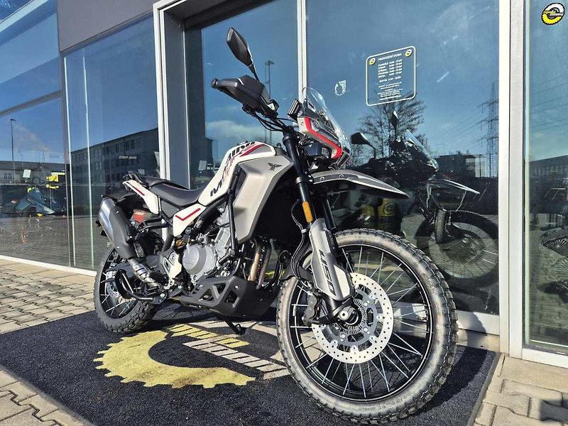 Moto Morini (2026) ALLTRHIKE 450 HE - fotka 2 z 20
