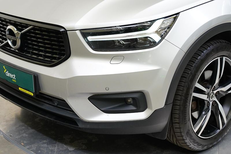 Volvo XC40 - fotka 9 z 26
