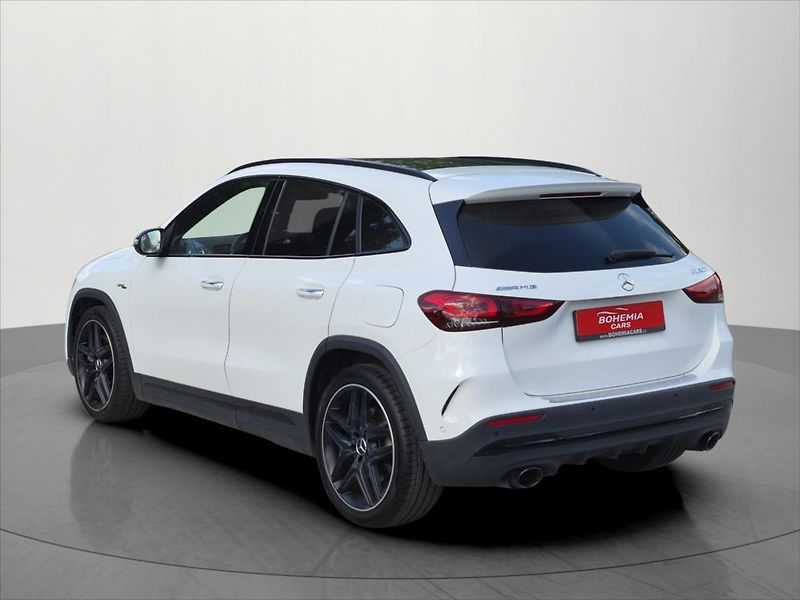 Mercedes-Benz GLA 2,0 225 Kw 35AMG 4MATIC ČR - fotka 5 z 24