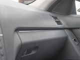 Mercedes-Benz Třídy C (2009) 200CDI man – 2x ALU kola - náhled 27