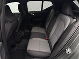 Volvo XC40 (2026) B3 AUT DARK PLUS - náhled 6