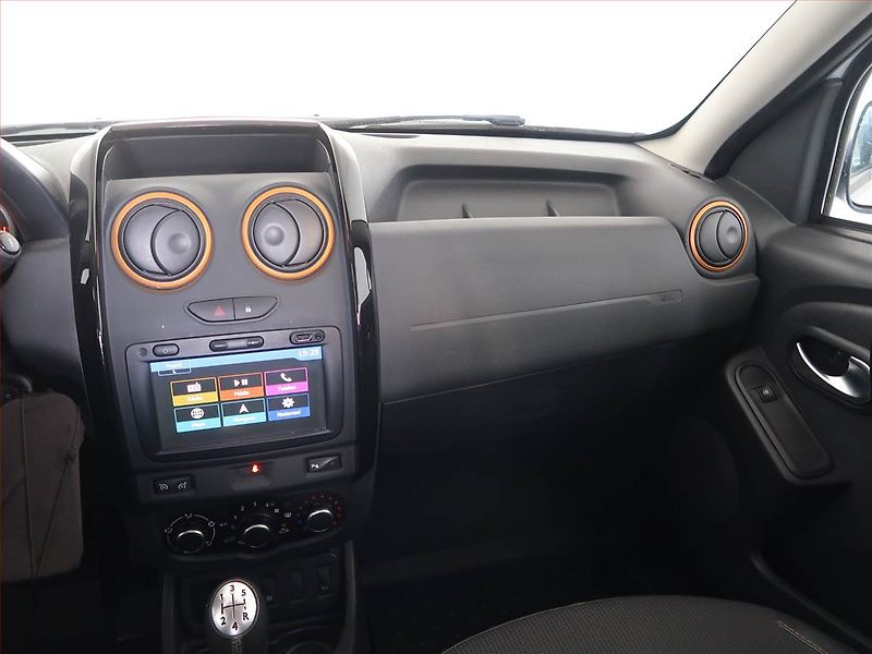 Dacia Duster (2017) 1.6 SCe, ČR,1.maj, Serv.kniha - fotka 8 z 14