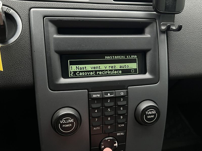 Volvo V50 1.6D SENZORY - fotka 26 z 36