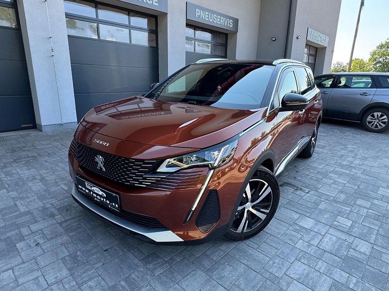 Peugeot 5008 (2023) 1.5 HDi GT EAT8 - fotka 2 z 44