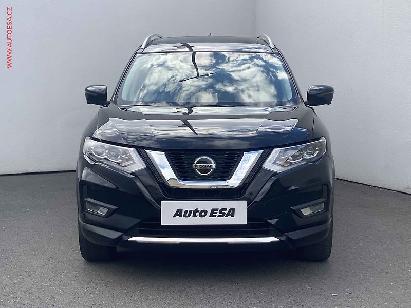 Nissan X-Trail (2021) 1.7 dCi, Acenta, AT, LED - fotka 2 z 18