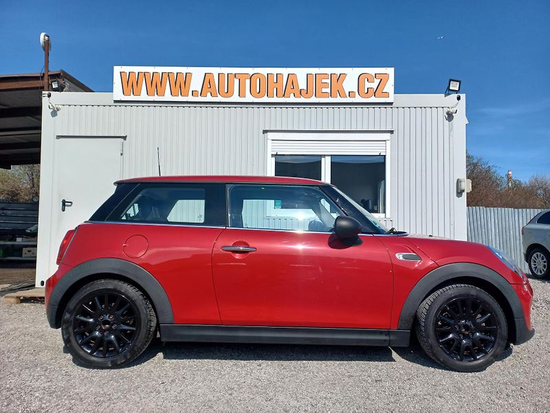 Mini One (2015) 1.2i 55kW  - fotka 1 z 18