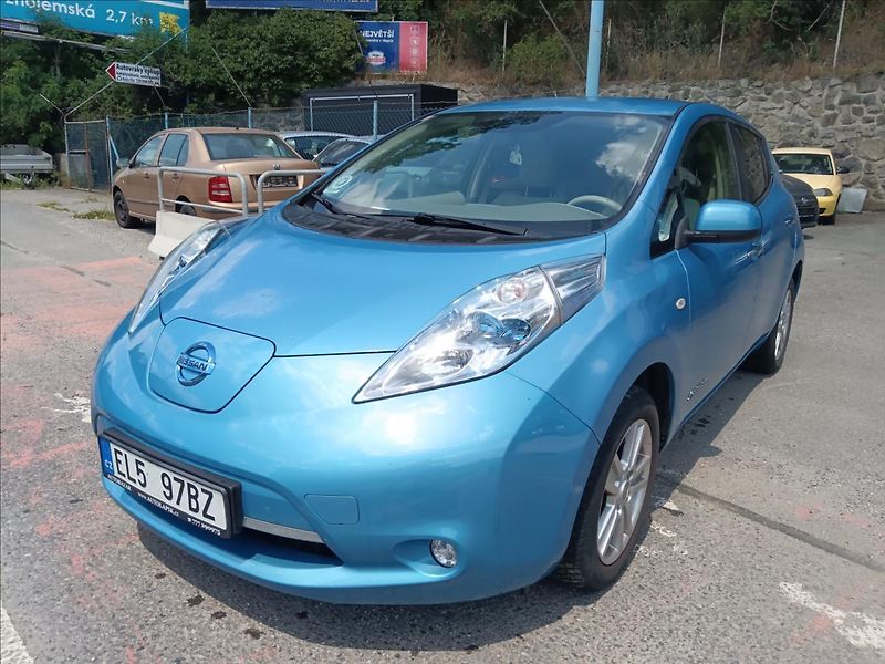 Nissan Leaf 0,0 electric drive  Basis - fotka 3 z 17