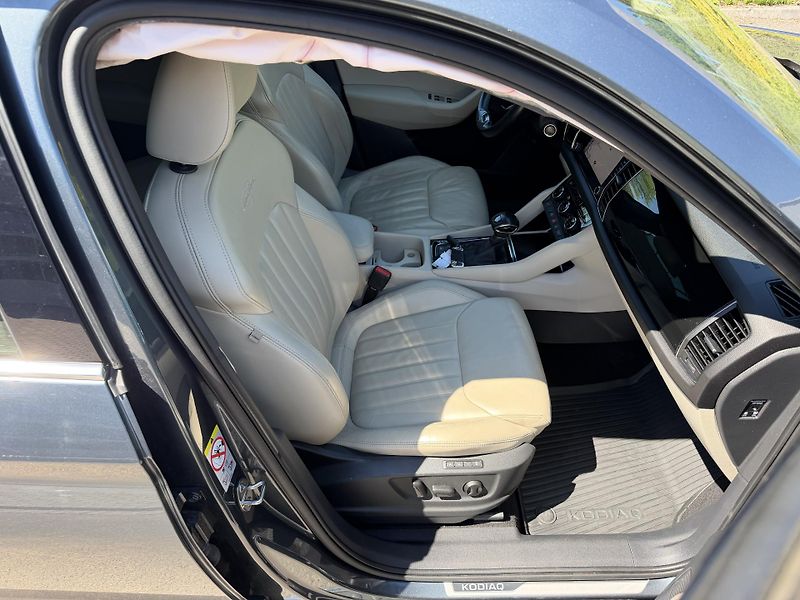 Škoda Kodiaq 2,0TDI DSG L&K 7míst závěs  - fotka 16 z 20