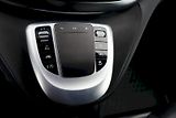 Mercedes-Benz Třídy V (2021) V 300d L Auto 4MATIC 7-míst We - náhled 18