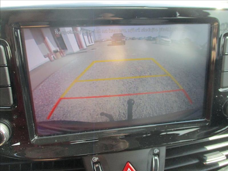 Hyundai i30 1,0 T-GDI, servis,DPH,1.maj,CZ - fotka 23 z 42