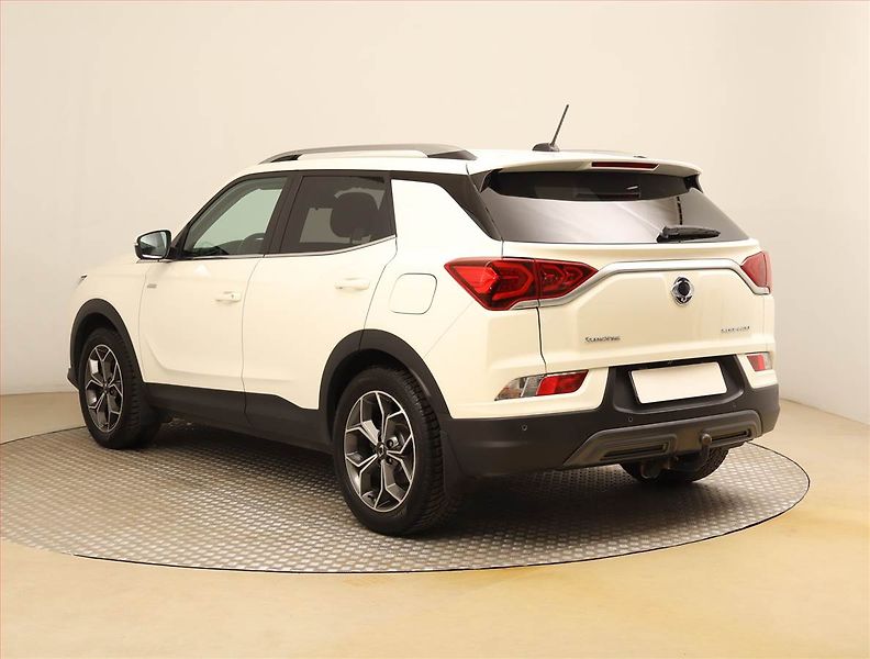 SsangYong Korando (2023) Style Plus 1.5 T-GDI - fotka 4 z 21