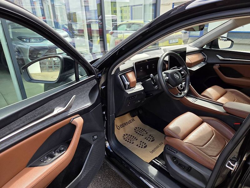 Škoda Kodiaq (2024) 2.0 TDI DSG 4x4 Exclusive 7mís - fotka 9 z 55