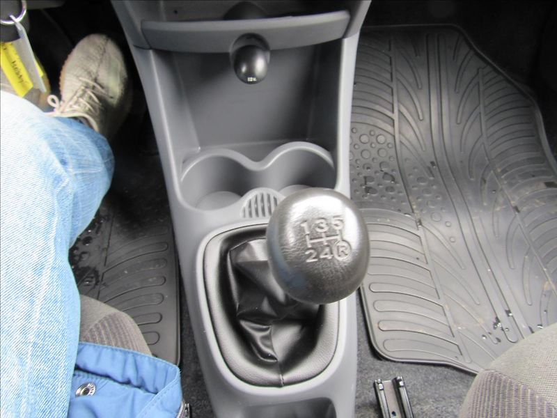 Citroën C1 1,0 i 50 KW Klima - fotka 17 z 25