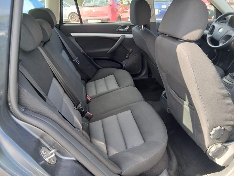 Škoda Octavia 2, 1.9 TDI, verze bez DPF - fotka 22 z 31
