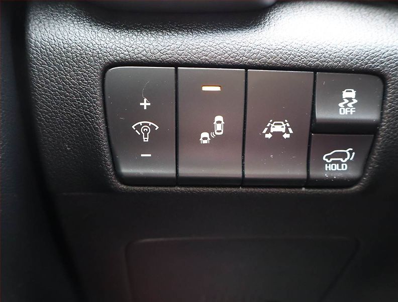 Kia Sportage (2018) 1.6 T-GDI, 4X4, Automat, Kůže - fotka 22 z 29