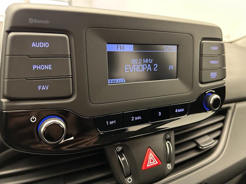 Hyundai i30 1.0 TGDI  Start Plus - fotka 10 z 22