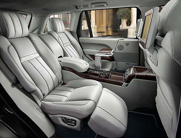 Range Rover SVAutobiography.