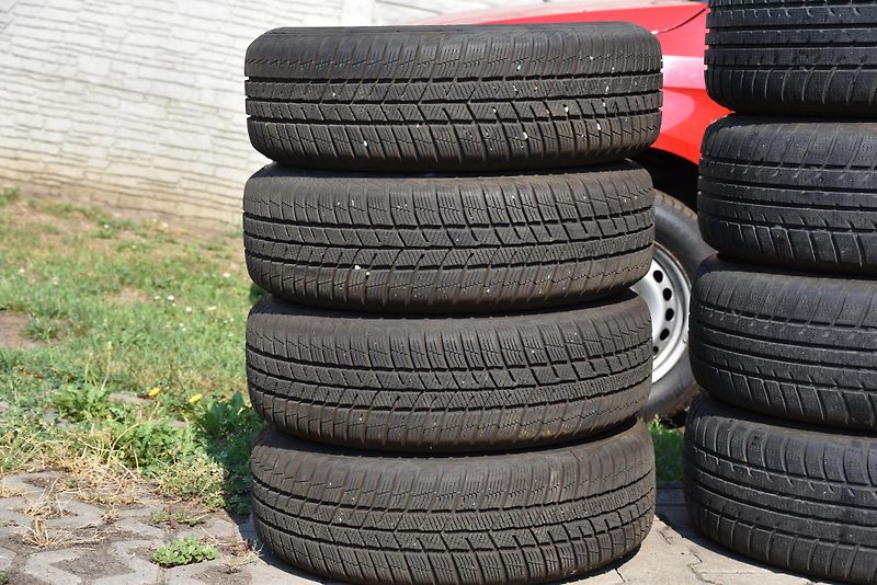 Ford Fusion 1.4 16V,DKLIMA,ALU,TZ,ROZVODY - fotka 36 z 42