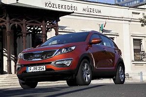 Kia Sportage.