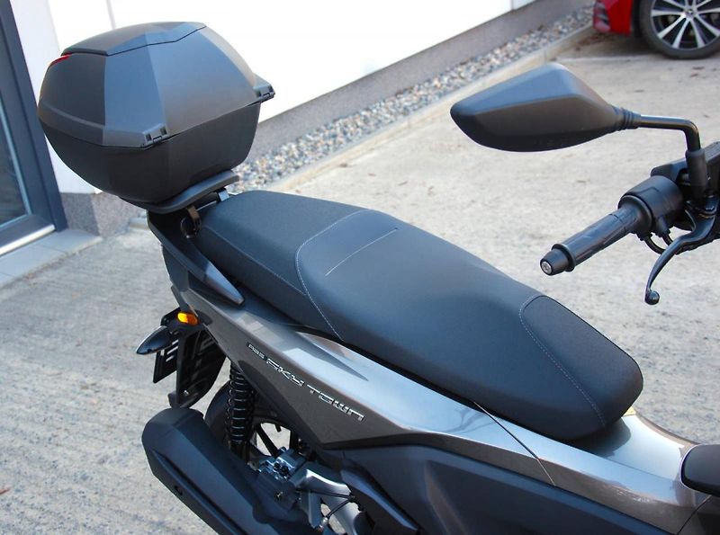 Kymco (2025) SKY TOWN 125i ABS - fotka 14 z 25