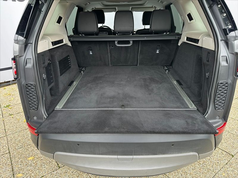 Land Rover Discovery 3,0 TDV6 190kW-HSE-CZ-DPH - fotka 18 z 49