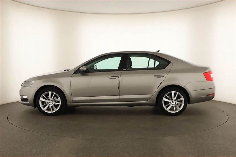 Škoda Octavia (2019) 2.0 TDI, Serv.kniha, Navi - fotka 3 z 14