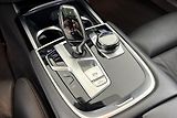 BMW Řada 7 750d xDrive - náhled 26