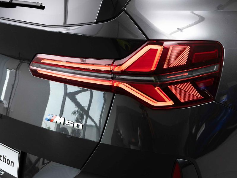BMW X3 M50 xDrive - fotka 10 z 22