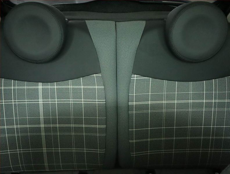Fiat 500 (2018) 0.9 TwinAir, Serv.kniha - fotka 10 z 18