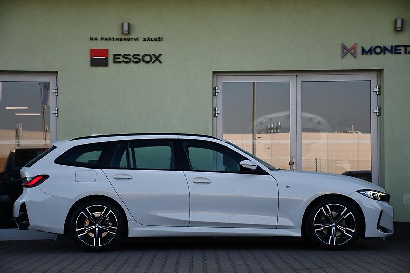 BMW Řada 3 320d xDrive M-SPORT ČR 1.M - fotka 6 z 51