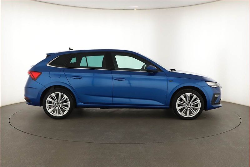 Škoda Scala (2025) 1.0 TSI, Drive, FullLed - fotka 6 z 20