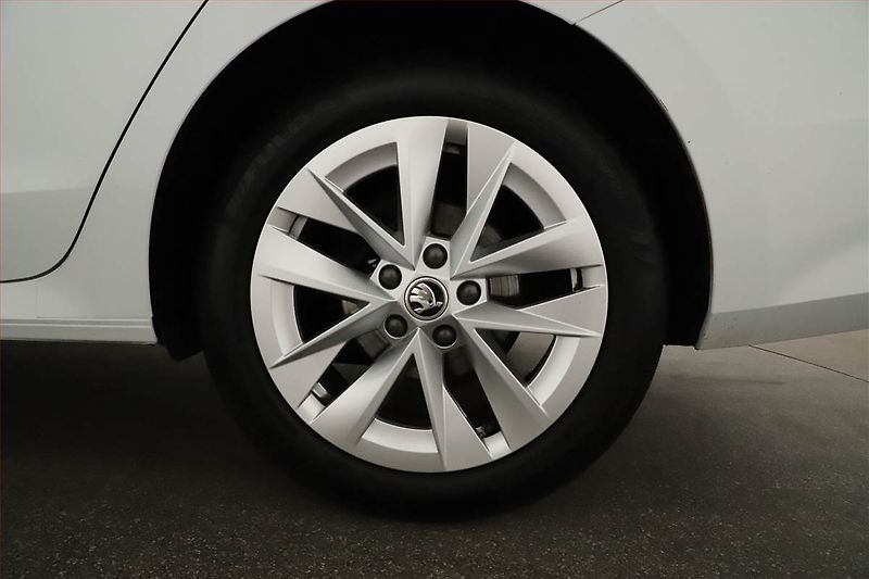 Škoda Octavia (2022) 2.0 TDI, ČR,1.maj, Serv.kniha - fotka 20 z 20
