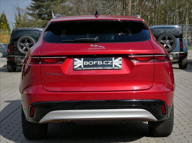 Jaguar F-Pace 2,0 D200 SE,1.maj,ČR,DPH,Pano - fotka 8 z 40