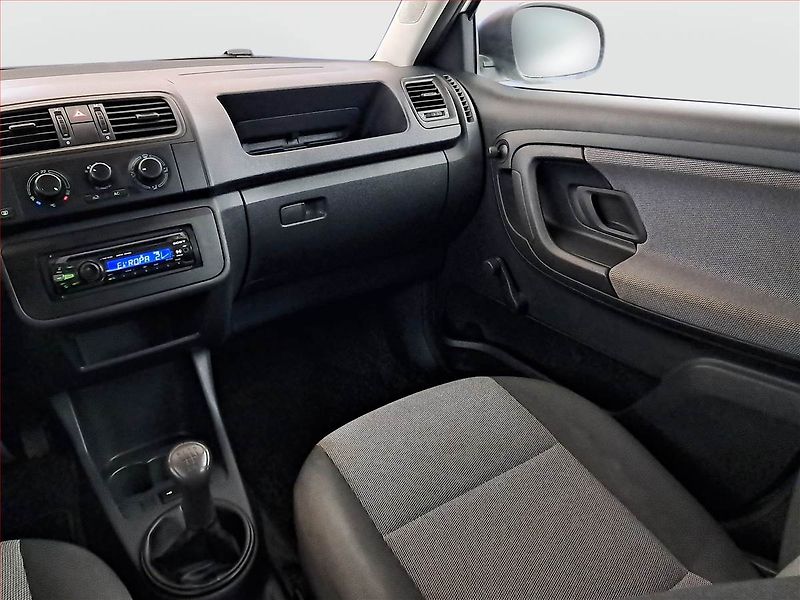 Škoda Fabia (2010) 1.2, po STK, levný provoz - fotka 8 z 15