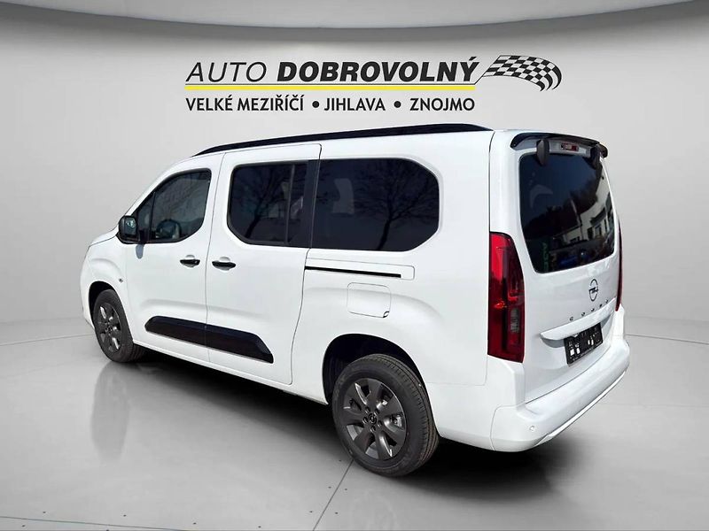 Opel Combo (2026) Elegance Plus L2H1 1.5 CDTI (9 - fotka 4 z 23