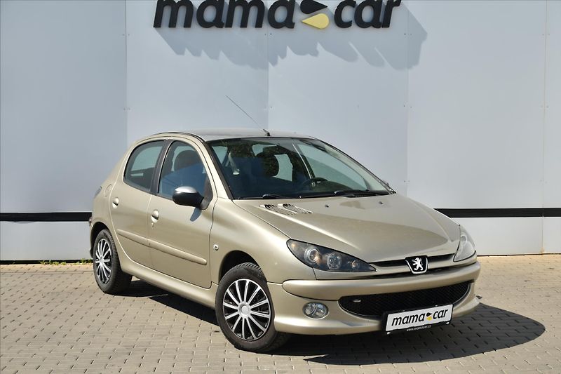Peugeot 206 1.4i 55kW KLIMA ČR - fotka 1 z 3