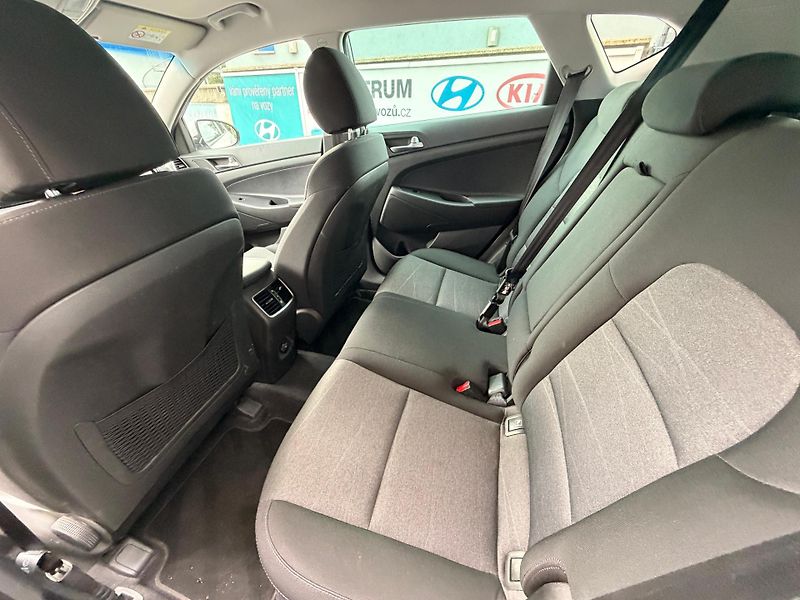 Hyundai Tucson 1.6-1MAJ-TOP STAV-PRAV.SERVIS - fotka 34 z 35