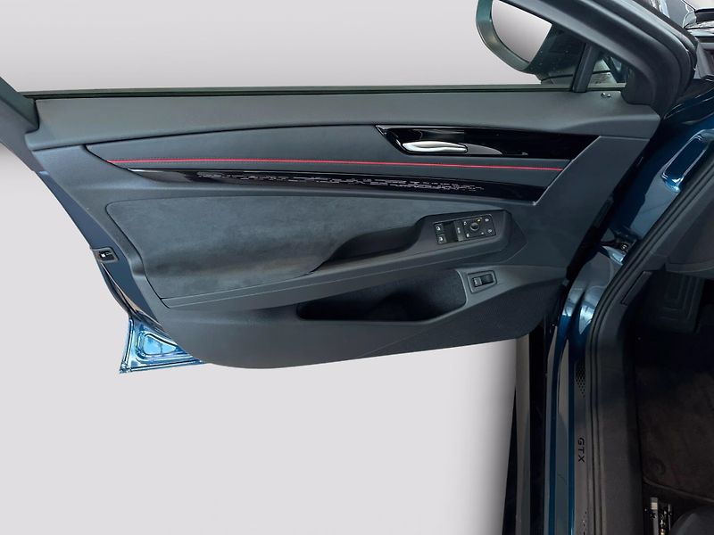 Volkswagen ID.7 Tourer GTX 4M Pano HuD 360 DCC Taž - fotka 4 z 10