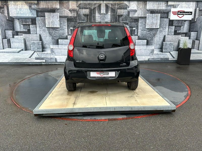 Opel Agila (2008) 1.2i, 63KW - fotka 7 z 17