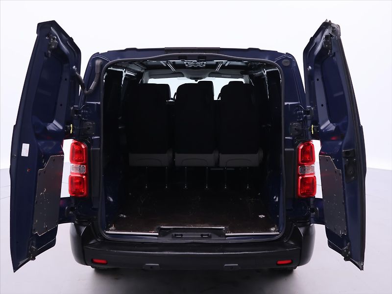 Toyota ProAce Verso 2,0 D-4D 90kW L2 6-míst CZ DPH - fotka 9 z 29