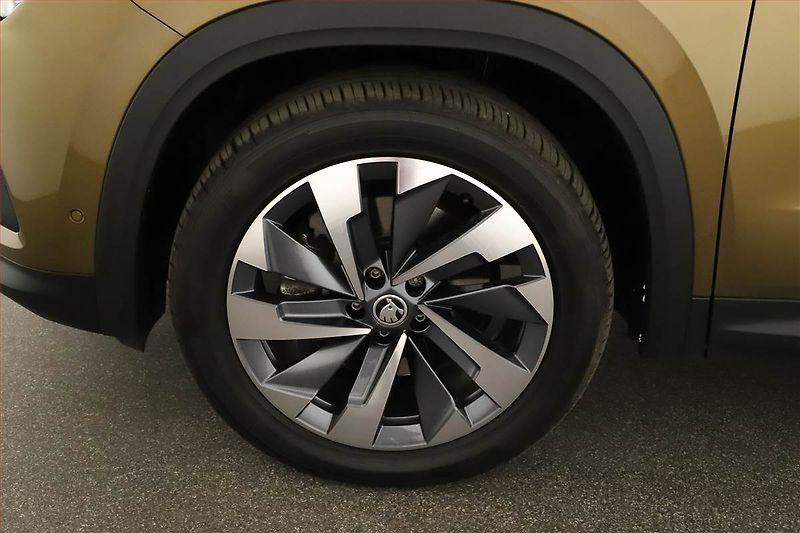 Kia EV6 (2024) GT AWD 77.4 kWh, SoH 100% - fotka 20 z 22
